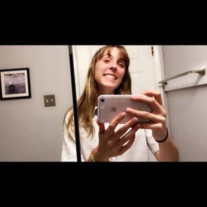 Meet your Posher, Hannah